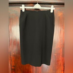 Elie Tahari Black Pencil Skirt-Size 8